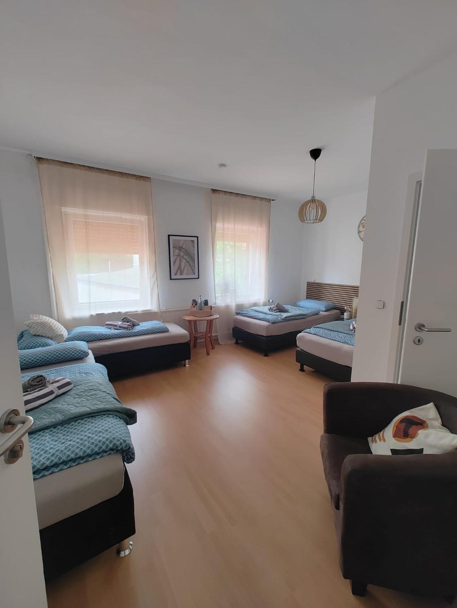 Guesthouse - Weeze Rooms Екстер'єр фото