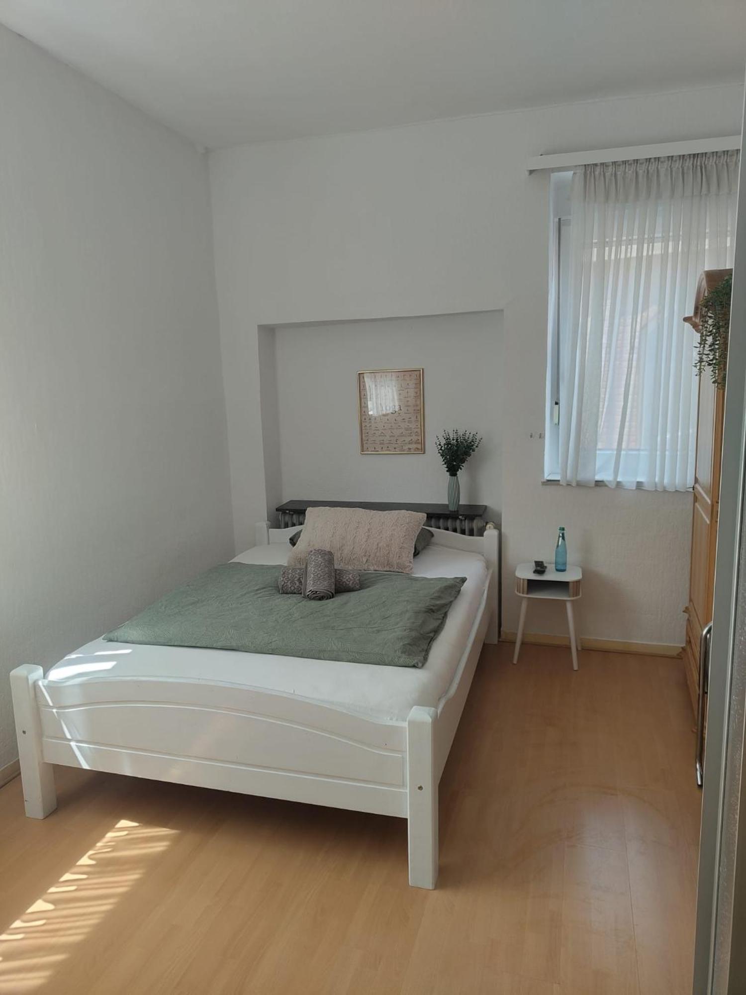 Guesthouse - Weeze Rooms Екстер'єр фото